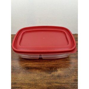 Rubbermaid Red Top  Storage Container Square Almond Lid 5 Cups 1.2 L USA Vintage